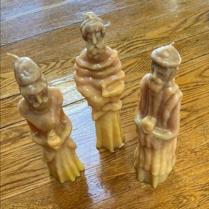 Vintage beeswax candles.  Handcrafted in Gatlinburg, TN. Candelier brand.